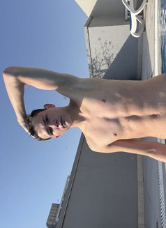 Archy - Male escort in Dubai Photo 6 of 17