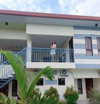 Arci Versa - Transsexual escort in Makati City