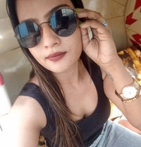 Arcy Real Meet and Cam Service - puta in Mumbai Photo 1 of 3