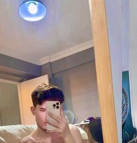 Arda - Male escort in İstanbul