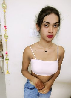 Ardhaya Cd - Transsexual escort in Hyderabad Photo 1 of 3