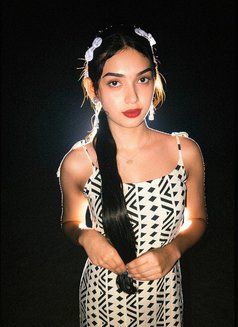 Ardhaya Cd - Transsexual escort in Hyderabad Photo 5 of 6
