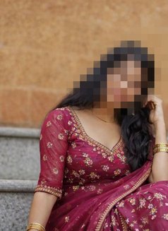 Ardra Mallu Girl Independent - escort in Kochi Photo 2 of 3