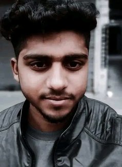 Arefin Chowdhury - Male escort in Dhaka Photo 2 of 2