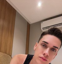 Arel - Acompañantes masculino in Riyadh