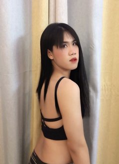 Arene Muscat - masseuse in Muscat Photo 2 of 10