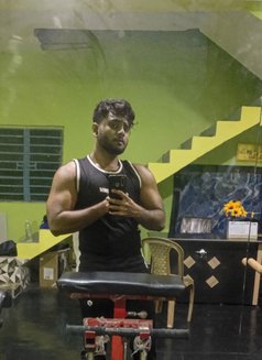 Wild joy - Male escort in Kolkata Photo 16 of 30
