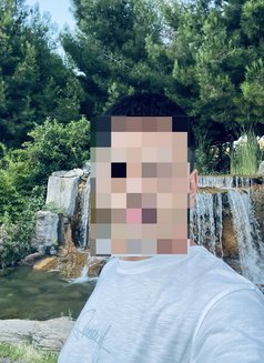 Argon - Acompañantes masculino in Dubai Photo 1 of 1