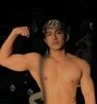Runchu Young - Male escort in Seoul Photo 2 of 17