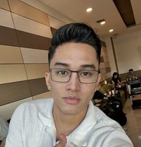 Argus Hunk - Male escort in Manila