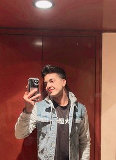 Arhaan - Male escort in Mumbai Photo 10 of 19