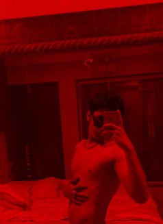 Arhaan - Male escort in Mumbai Photo 13 of 19