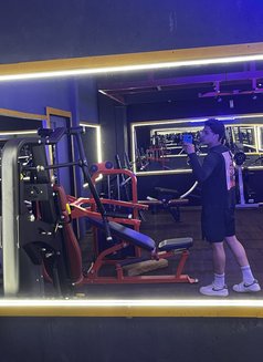 Arhaan - Male escort in Mumbai Photo 14 of 19