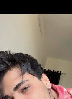 Arhaan - Male escort in Mumbai Photo 16 of 19