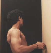 Arham Aman - Male adult performer in Lahore