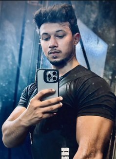 Arham ( Hunter) - Male escort in New Delhi Photo 3 of 3