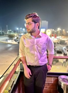 Arham Khan - Male escort in Lahore Photo 2 of 3