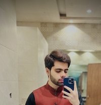 Arham Khan - Male escort in Lahore