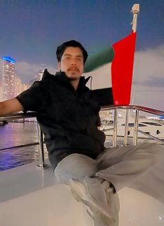 Arham - Acompañantes masculino in Dubai Photo 3 of 3