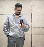 Arhan Khan - Acompañantes masculino in Bangalore Photo 1 of 6