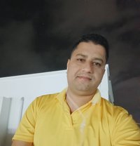 Arhum - Male escort in Muscat