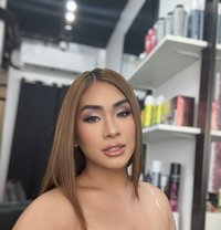 Ari Ira - Transsexual escort in Malta