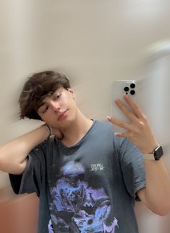 Ari - Transsexual escort in Riyadh Photo 8 of 11