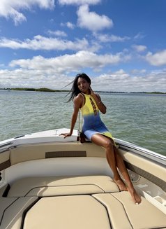 NYC Aria GFE - puta in Dubai Photo 6 of 8