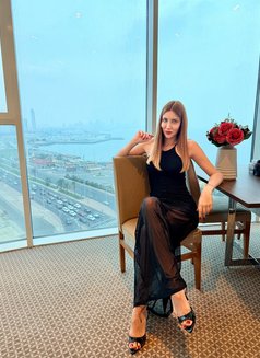 Aria - escort in Kuwait Photo 10 of 10