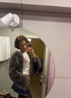 Aria Femboy - Male escort in İstanbul Photo 6 of 8