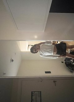 Aria Femboy - Male escort in İstanbul Photo 7 of 8