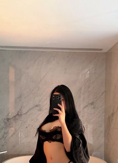 Kim Full services with anal - escort in Doha Photo 2 of 3