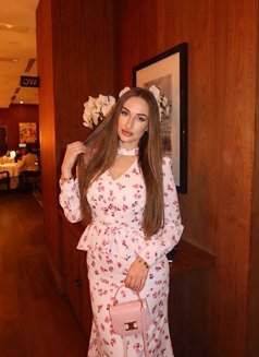 Aria Hot Angel - puta in Hong Kong Photo 1 of 6