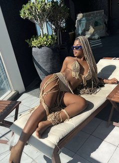 Aria Love - escort in Dubai Photo 1 of 5