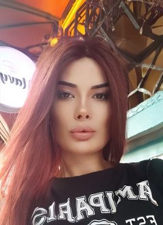 Aria Queen - Transsexual escort in İstanbul Photo 8 of 8