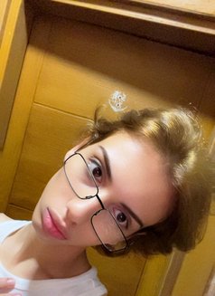Aria - Transsexual escort in İstanbul Photo 5 of 10