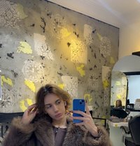 Aria - Transsexual escort in Dammam