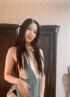 'Aria Slim 5'7,are u ready - escort in Dubai Photo 11 of 13