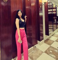 Aria Slim and Tall - puta in Dubai