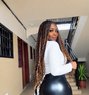 Aria - escort in Dakar Photo 2 of 2