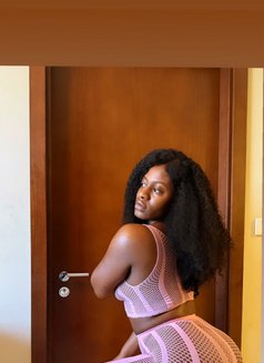 Aria - puta in Dubai Photo 4 of 6