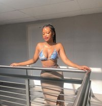 Arian - companion in Pune