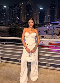 Arian Sofia Fullservice - puta in Dubai Photo 3 of 16