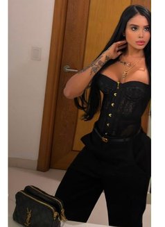 Arian Sofia Fullservice - puta in Dubai Photo 8 of 16