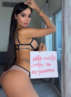 Arian Sofia Fullservice - puta in Dubai Photo 11 of 16