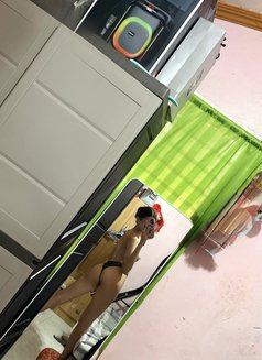 Ariana - Transsexual escort in Cebu City Photo 11 of 17