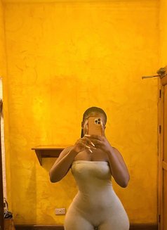 Ariana - escort in Accra Photo 5 of 7