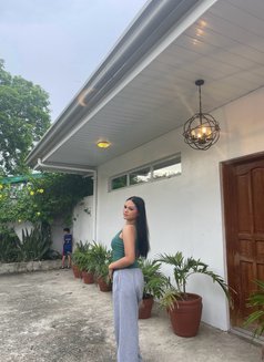 Ariana Lopez - Intérprete de adultos in Manila Photo 6 of 8
