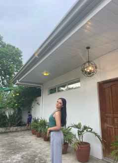 Ariana Lopez - Intérprete de adultos in Manila Photo 7 of 8