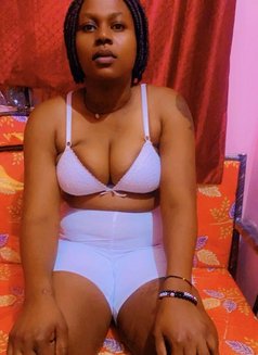 Ariana sexy girl in Tolichowki - puta in Hyderabad Photo 1 of 6